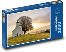 Západ slunce nad kostelem Puzzle 2000 dílků - 90 x 60 cm
