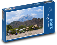 Plaża - góry, krajobraz Puzzle 2000 elementów - 90x60 cm