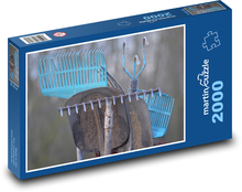 Narzędzia - grabie, łopata Puzzle 2000 elementów - 90x60 cm