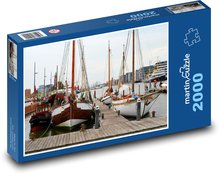 Lode - plachetnica, prístav Puzzle 2000 dielikov - 90 x 60 cm