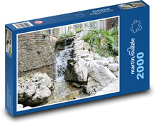 Garten - Wasserfall, Felsen Puzzle 2000 Teile - 90 x 60 cm