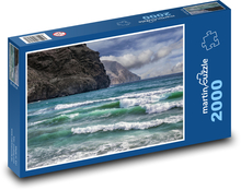 Vlny na pláži - moře, skály Puzzle 2000 dílků - 90 x 60 cm