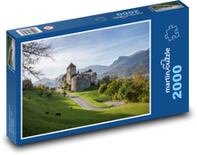 Hrad Vaduz - Alpy, příroda Puzzle 2000 dílků - 90 x 60 cm