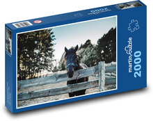 Čierny kôň - ohrada, farma Puzzle 2000 dielikov - 90 x 60 cm