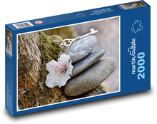 Kamene - kvet, kľúč Puzzle 2000 dielikov - 90 x 60 cm