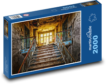 Opuštěné schody - dům, stavba Puzzle 2000 dílků - 90 x 60 cm