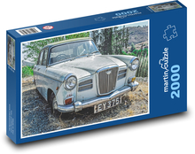 Opustené auto - autonehoda, retro Puzzle 2000 dielikov - 90 x 60 cm