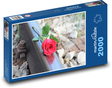 Czerwona Róża - Koleje, Koleje Puzzle 2000 elementów - 90x60 cm