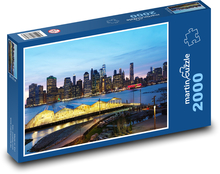 Bratislava - Manhattan, night Puzzle 2000 dielikov - 90 x 60 cm