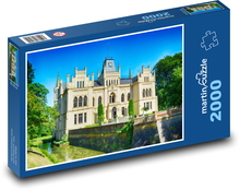 Evenburg Castle - Germany, Logos Puzzle 2000 pieces - 90 x 60 cm