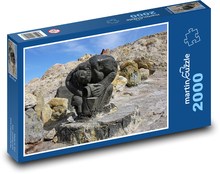 Socha - skaly, sopka Puzzle 2000 dielikov - 90 x 60 cm