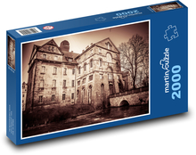 Dom - starý, strašidelný Puzzle 2000 dielikov - 90 x 60 cm