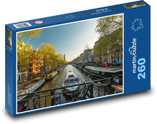 Loď pláva cez Amsterdam Puzzle 260 dielikov - 41 x 28,7 cm 