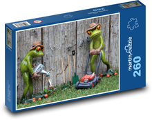 Frog gardeners in action Puzzle 260 pieces - 41 x 28.7 cm 