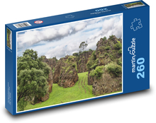 Skały - krajobraz, drzewa Puzzle 260 elementów - 41x28,7 cm