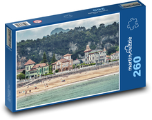 Domy pri pláži - promenáda, more Puzzle 260 dielikov - 41 x 28,7 cm