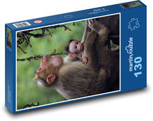 Małpa z młodym na drzewie Puzzle 130 elementów - 28,7x20 cm
