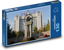 Pekiński Uniwersytet Transportowy Puzzle 130 elementów - 28,7x20 cm