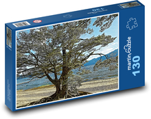 Lone Tree, New Zealand Puzzle 130 pieces - 28.7 x 20 cm 