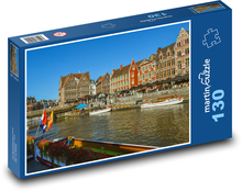 Lode kotviace na nábreží v Gente v Belgicku Puzzle 130 dielikov - 28,7 x 20 cm 