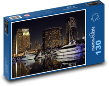 Přístav v noci San Diego  Puzzle 130 dílků - 28,7 x 20 cm