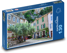Francie - Moustiers-Sainte-Marie Puzzle 130 dílků - 28,7 x 20 cm