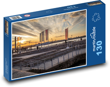 Liverpool, Albert Dock at sunset Puzzle 130 pieces - 28.7 x 20 cm 