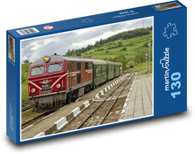 Bulharsko, vlak, nádraží Puzzle 130 dílků - 28,7 x 20 cm