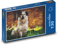 Pes v zahradě Puzzle 130 dílků - 28,7 x 20 cm