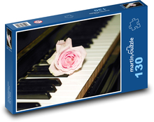 Roses on the piano Puzzle 130 pieces - 28.7 x 20 cm 