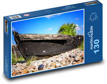 Stara łódź - wybrzeże, morze Puzzle 130 elementów - 28,7x20 cm