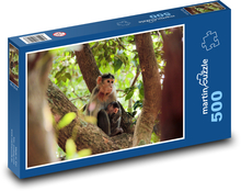Opica na strome s mláďaťom Puzzle 500 dielikov - 46 x 30 cm 