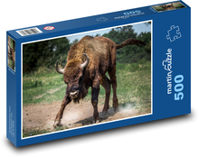 Nahnevaný byvol pripravený na boj Puzzle 500 dielikov - 46 x 30 cm 