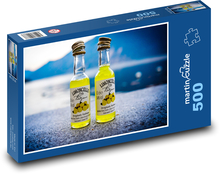 Sklenené fľaštičky s nápojom pri jazere Puzzle 500 dielikov - 46 x 30 cm 