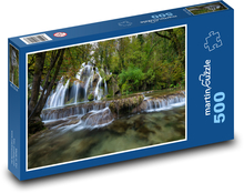 Kaskádový vodopád v lese Puzzle 500 dílků - 46 x 30 cm