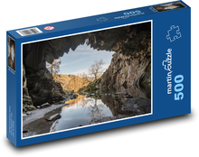 Widok z jaskini ze stawem Puzzle 500 elementów - 46x30 cm