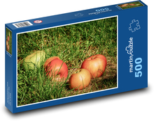Jablka v trávě - ovoce, padané Puzzle 500 dílků - 46 x 30 cm
