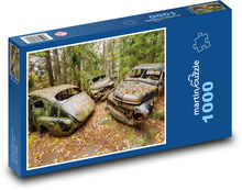 Auta - vraky v lese Puzzle 1000 dílků - 60 x 46 cm