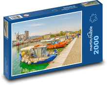 Łodzie - natura, morze Puzzle 2000 elementów - 90x60 cm