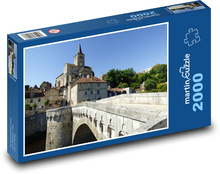 Montmorillon - Francie Puzzle 2000 dílků - 90 x 60 cm