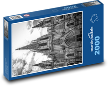 Barcelona - katedrála Puzzle 2000 dílků - 90 x 60 cm