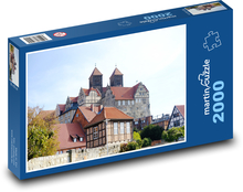 Schlossberg - Kirche Puzzle 2000 Teile - 90 x 60 cm