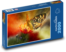 Motýľ na letnej kvetine Puzzle 2000 dielikov - 90 x 60 cm