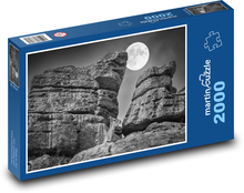 Księżyc świeci nocą Puzzle 2000 elementów - 90x60 cm