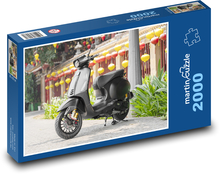 Matte Scooter Puzzle 2000 pieces - 90 x 60 cm