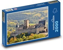 Luksemburg - zamek Bourscheid Puzzle 2000 elementów - 90x60 cm