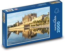 Katedra na Majorce Puzzle 2000 elementów - 90x60 cm
