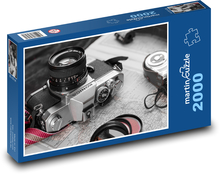 Cestovanie - kamera Puzzle 2000 dielikov - 90 x 60 cm