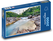 Woda - strumień Puzzle 2000 elementów - 90x60 cm