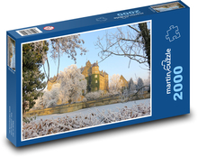 Chateau - Frozen River Puzzle 2000 elementów - 90x60 cm